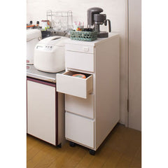 日本製 完成品 シンク横 チェスト 四段 4段 幅25.5 25.5幅 収納 コンセント穴付き すきま収納 高さ85 キャスター付き 白 国産 おしゃれ【storage0901】